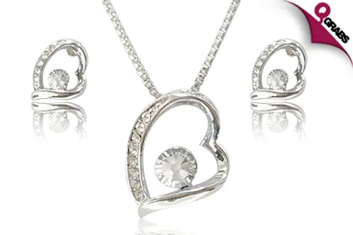 From QR69 Show Some Love with a Crystal Heart Jewelry Set - Choose from Four Charming Colors! (Up to QR258 Value)